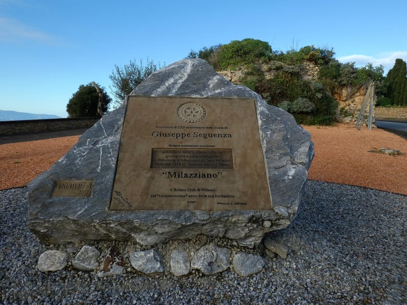 Targa commemorativa